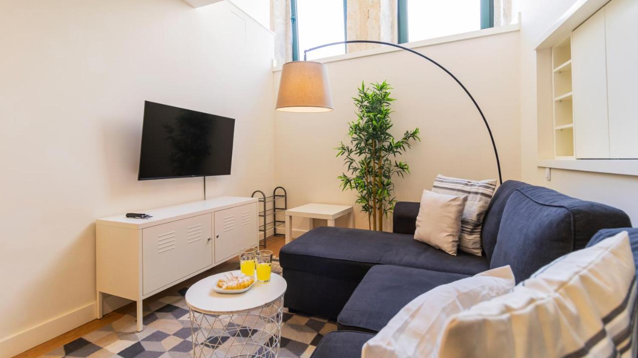 Delightful Duplex By Lovelystay ポルト エクステリア 写真