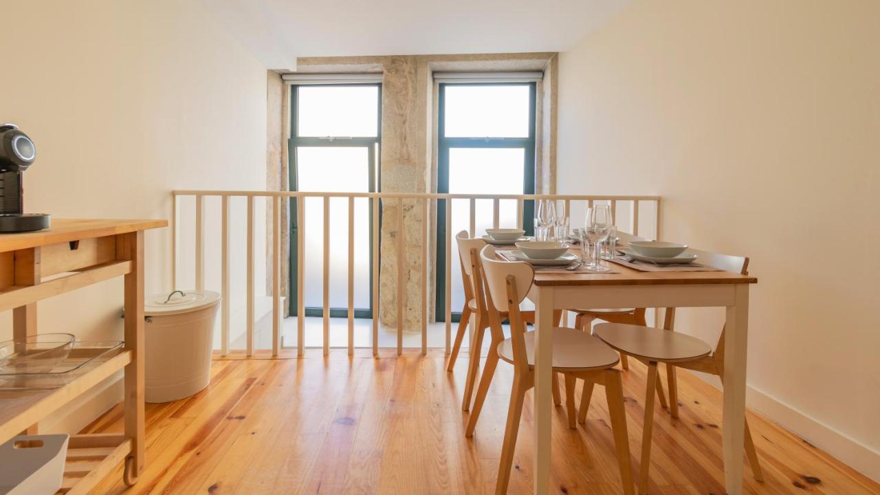 Delightful Duplex By Lovelystay ポルト エクステリア 写真